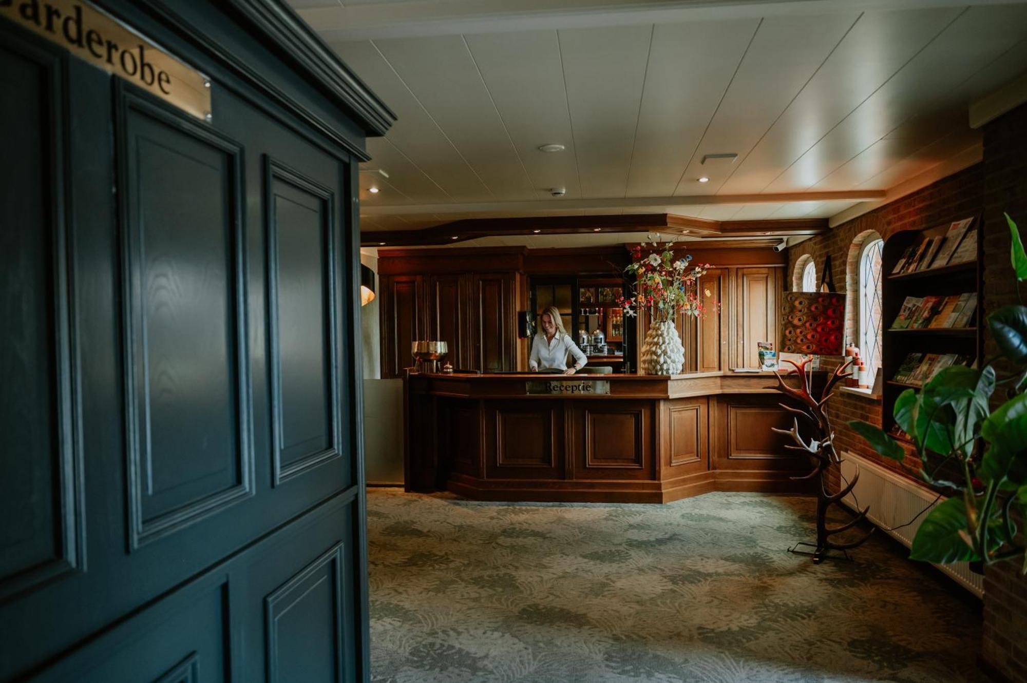 Hotel Jachtlust ボルネ エクステリア 写真